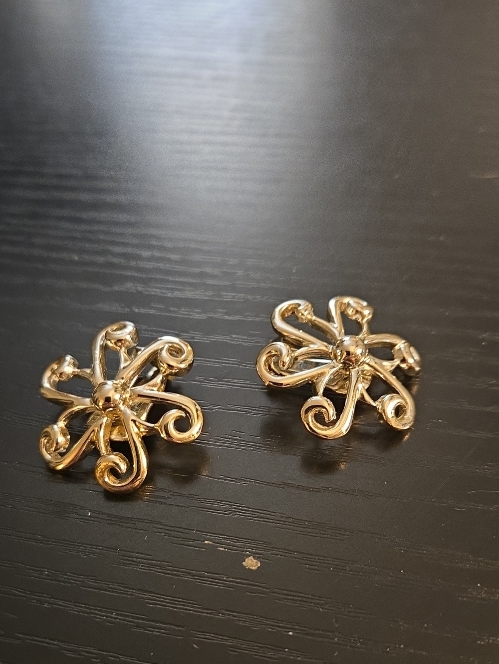 Silverr Floral Filigree Clip-On Earrings - Women Accessories